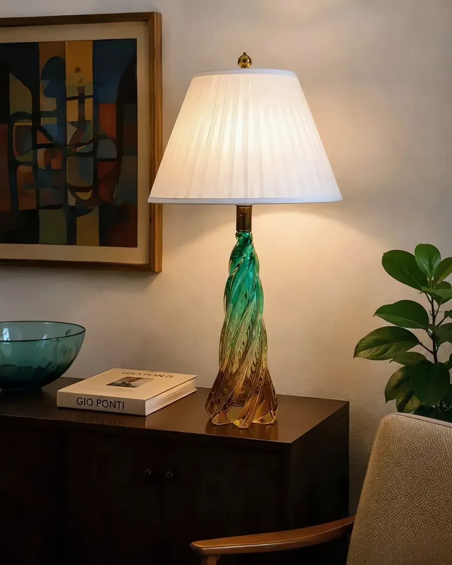 Italienische Murano Tischlampe in gedrehter Technik von Archimede Seguso zugeschrieben, 1940er–1950er