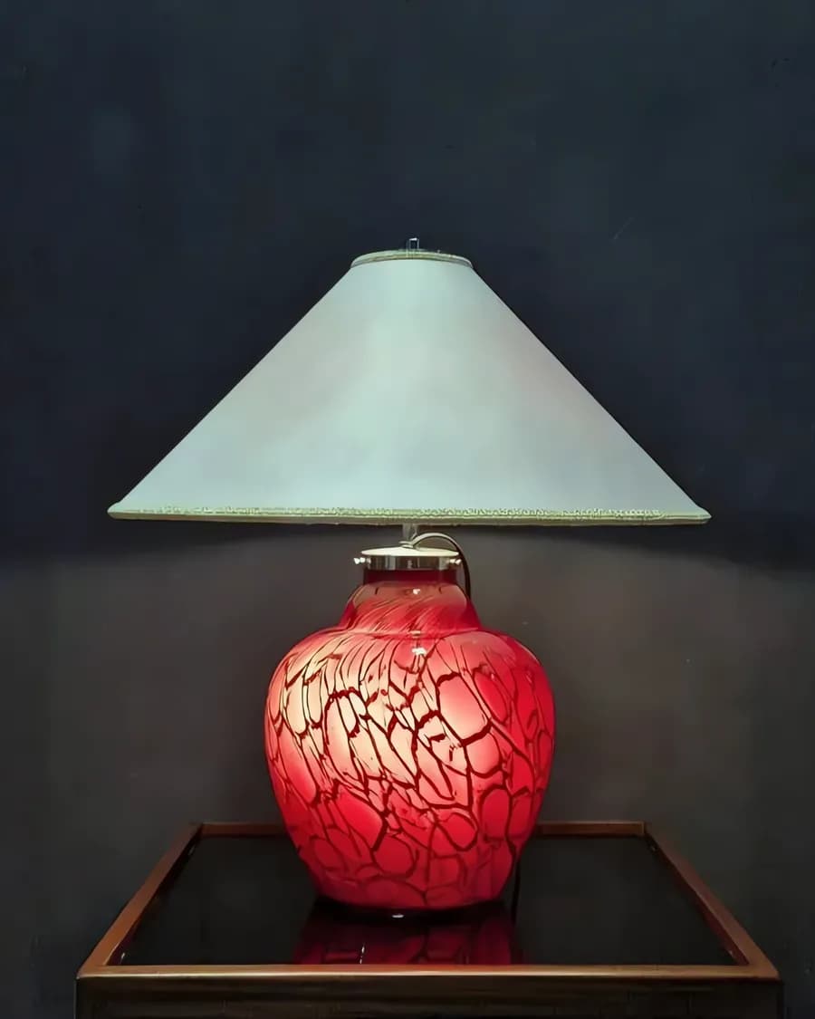 WMF Ikora Tischlampe in Rubinrot und Schwarz, Deutschland, 1930er