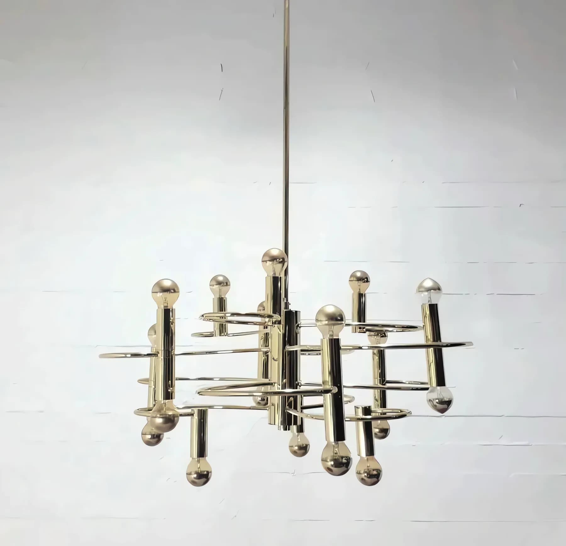 Люстры Gaetano Sciolari, латунь, 1970-е — 01.webp (enhanced)