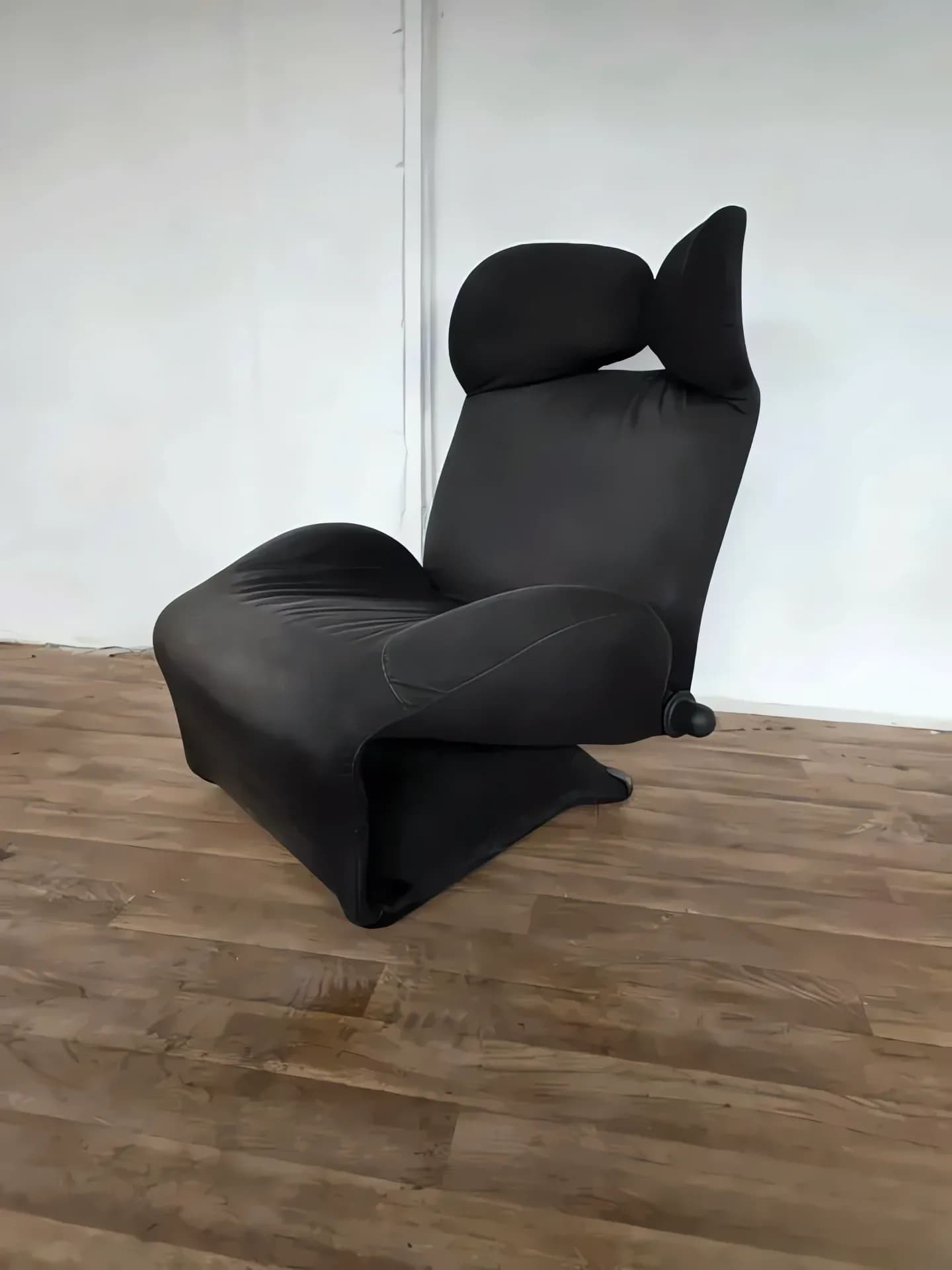 Кресло Cassina Wink, оригинал, 2шт — 01.webp (enhanced)