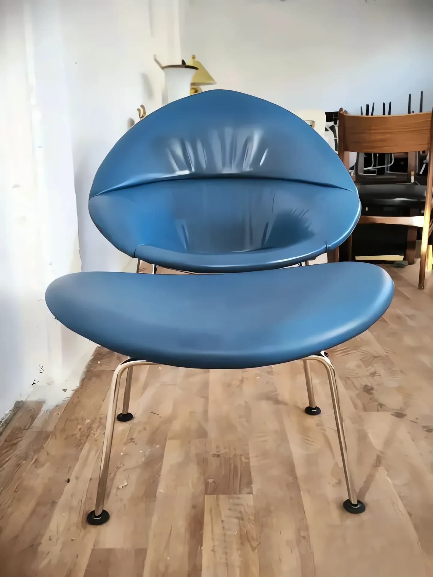 Винтажное кресло Artifort Globe, Pierre Paulin — 01.webp (enhanced)